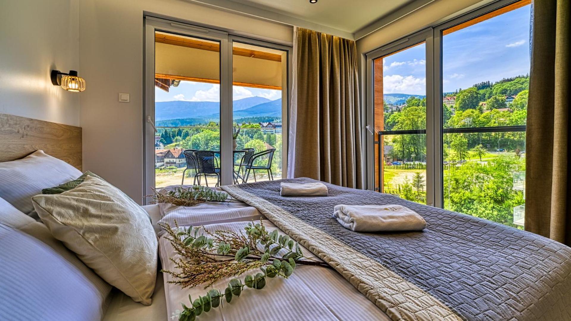 Apartamenty Widokowe Panorama Karkonoszy By Royal Aparts Карпач Экстерьер фото